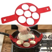 Flip 'N' Cook Pancake Maker